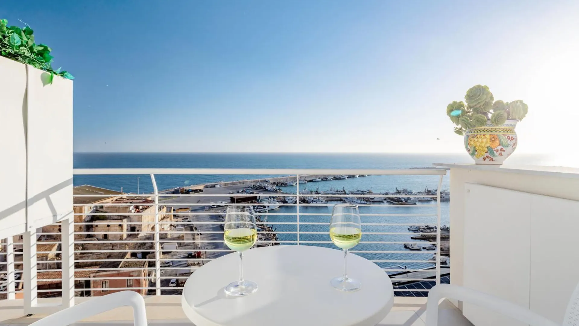 Hibrido Boutique Hotel & Spa Sciacca 0*,  Italy